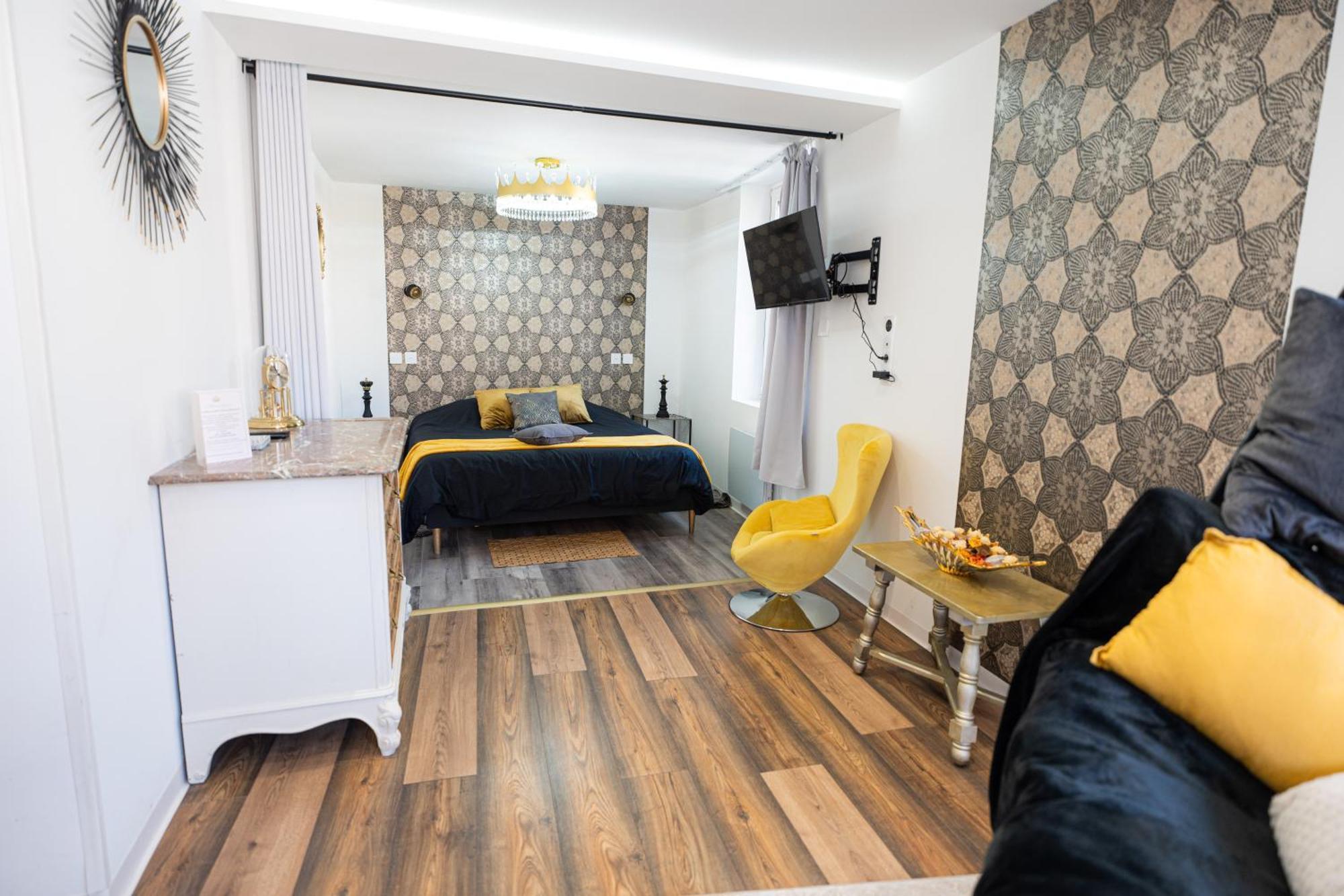 Appartement De La Noblesse - Designed By C.M Селеста Экстерьер фото
